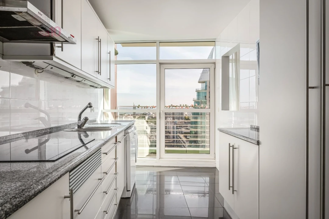 Apartamento T3 para Venda em Parque das Nações Foto 11