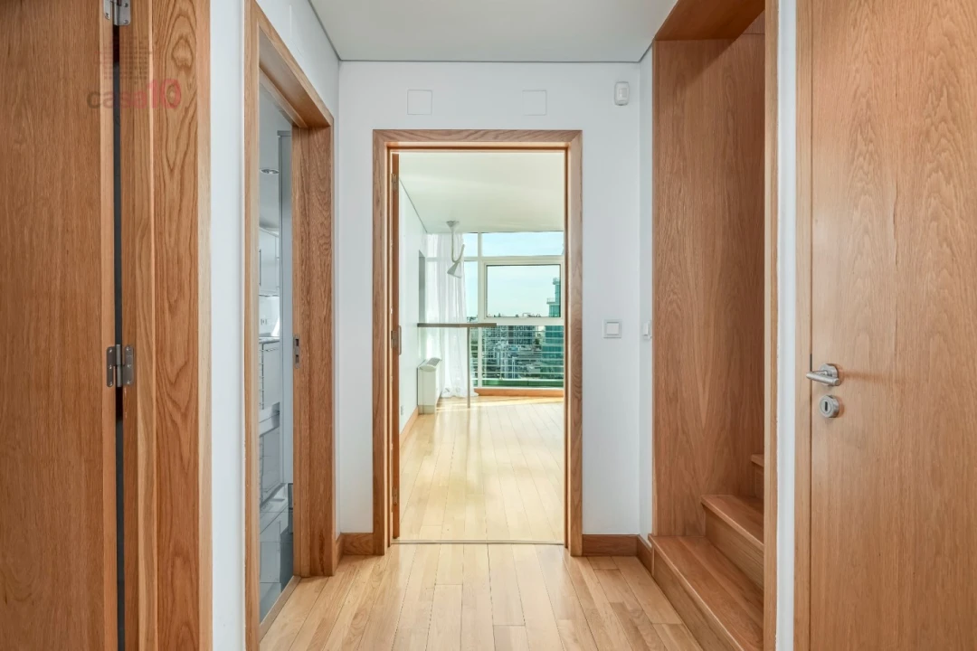 Apartamento T3 para Venda em Parque das Nações Foto 19