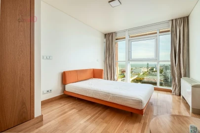 Apartamento T3 para Venda em Parque das Nações