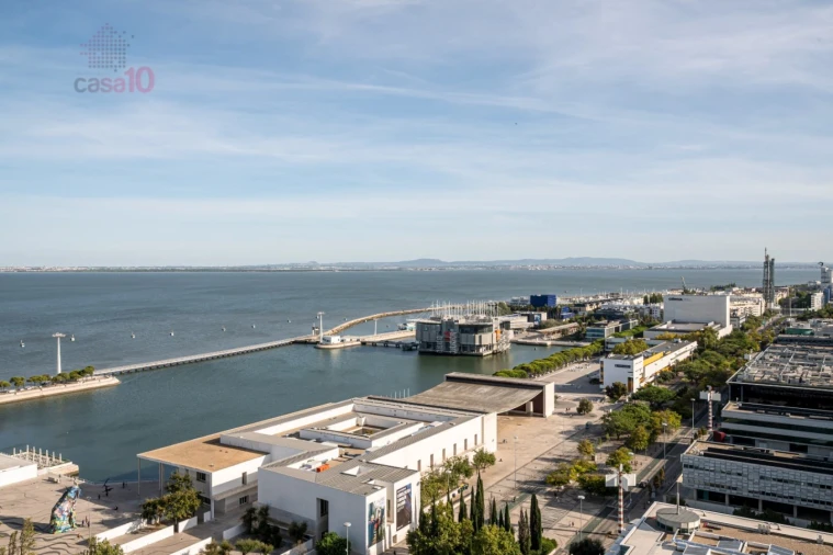 Apartamento T3 para Venda em Parque das Nações Foto 15