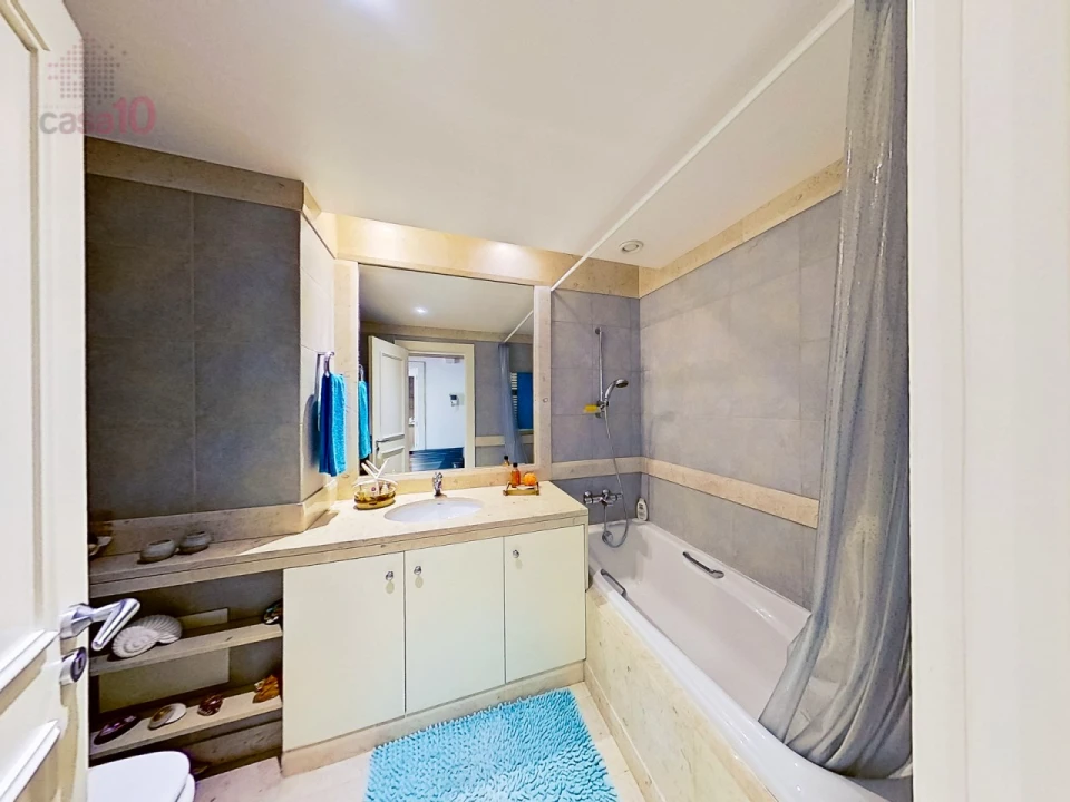 Apartamento T6 para Venda em Parque das Nações Foto 43