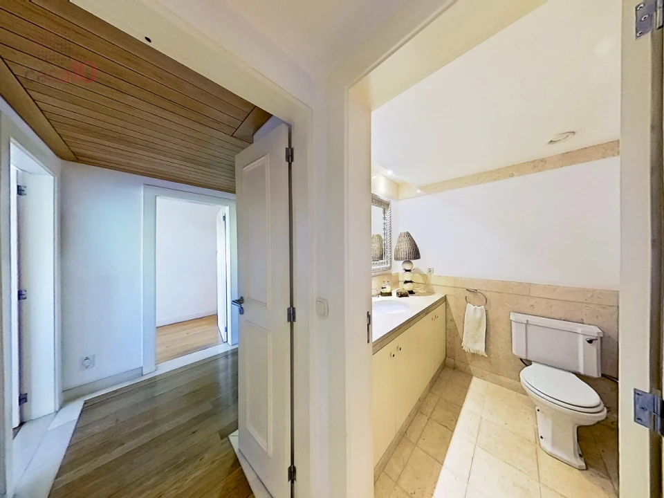 Apartamento T6 para Venda em Parque das Nações Foto 21