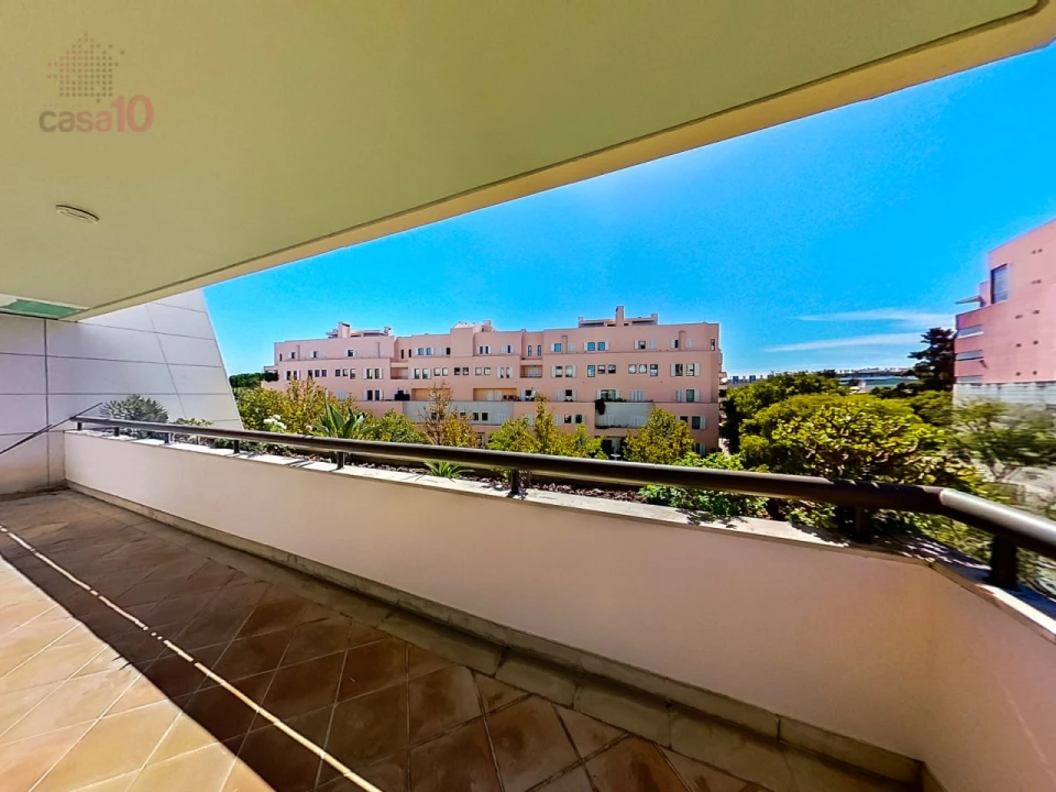 Apartamento T6 para Venda em Parque das Nações Foto 33