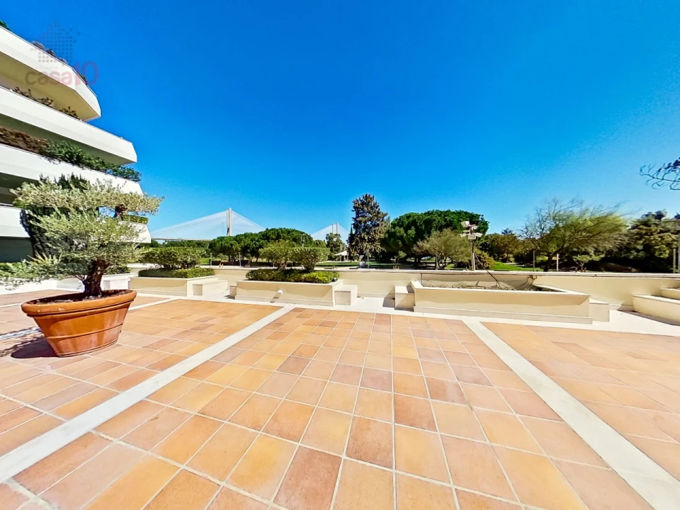 Apartamento T6 para Venda em Parque das Nações Foto 50