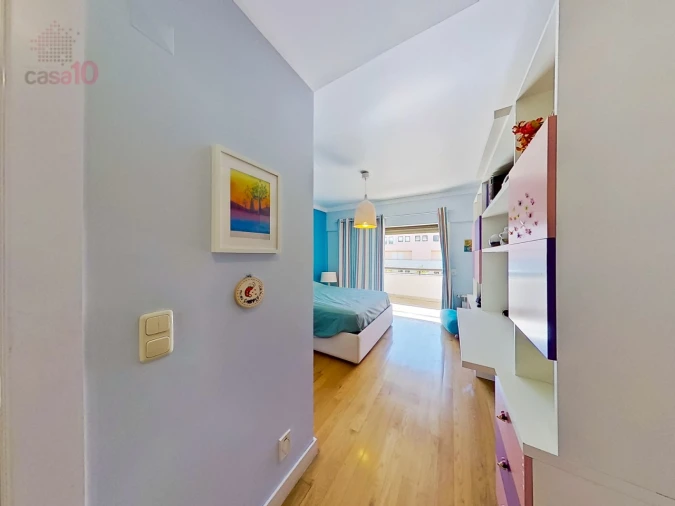 Apartamento T6 para Venda em Parque das Nações Foto 28