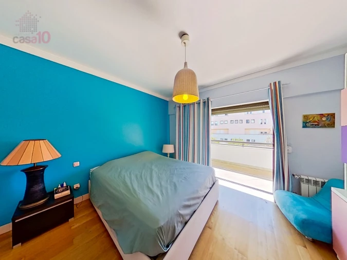 Apartamento T6 para Venda em Parque das Nações Foto 29