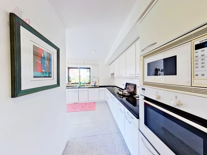 Apartamento T6 para Venda em Parque das Nações Foto 11