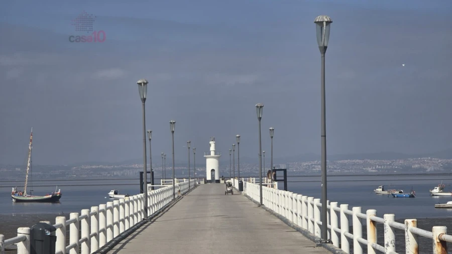 Negócio para Arrendamento em Alcochete Foto 4