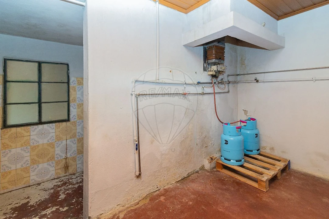 Moradia T4 para Venda em Seiça Foto 17