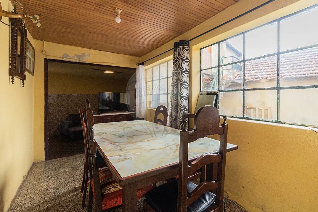 Moradia T4 para Venda em Seiça Foto 19