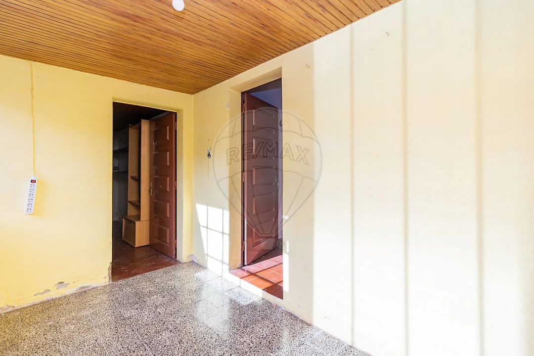 Moradia T4 para Venda em Seiça Foto 8