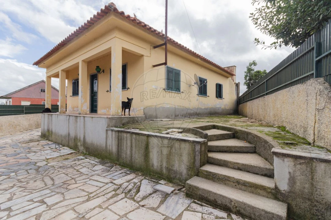 Moradia T4 para Venda em Seiça Foto 35