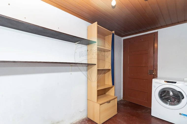 Moradia T4 para Venda em Seiça Foto 16