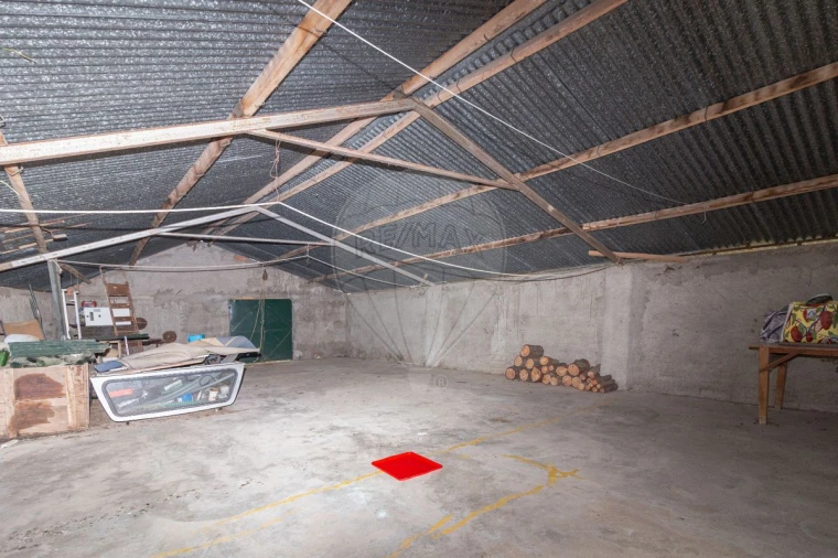 Moradia T4 para Venda em Seiça Foto 29