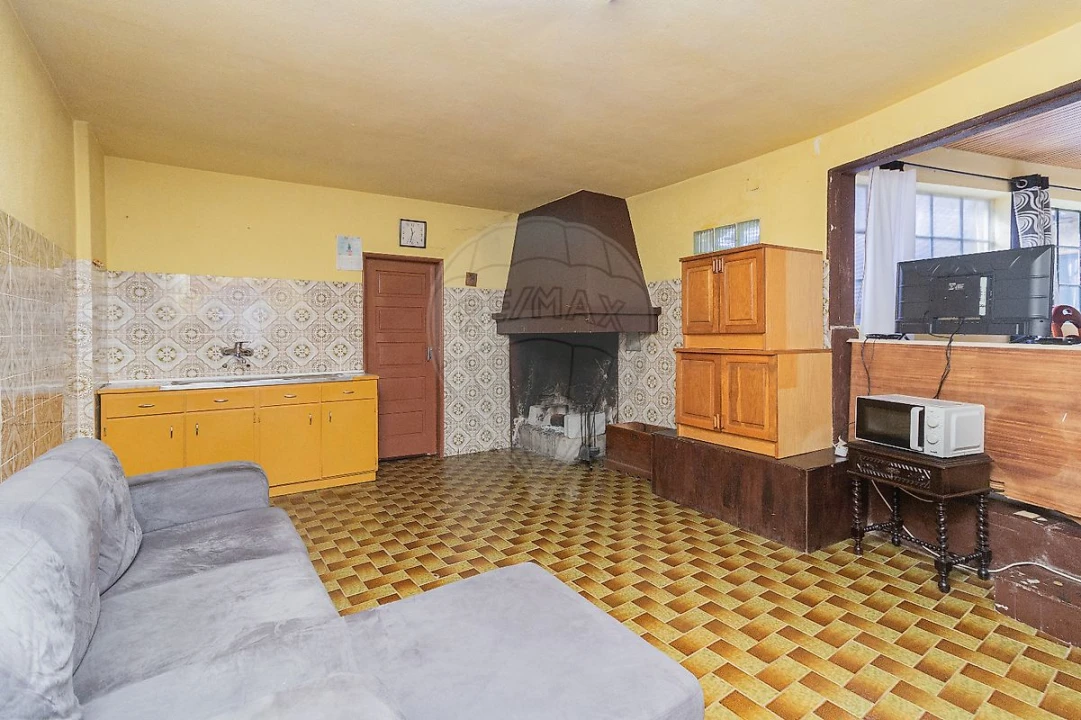 Moradia T4 para Venda em Seiça Foto 22