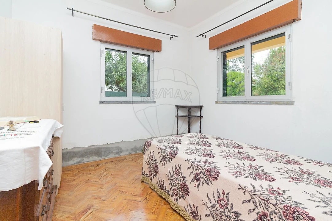 Moradia T4 para Venda em Seiça Foto 2