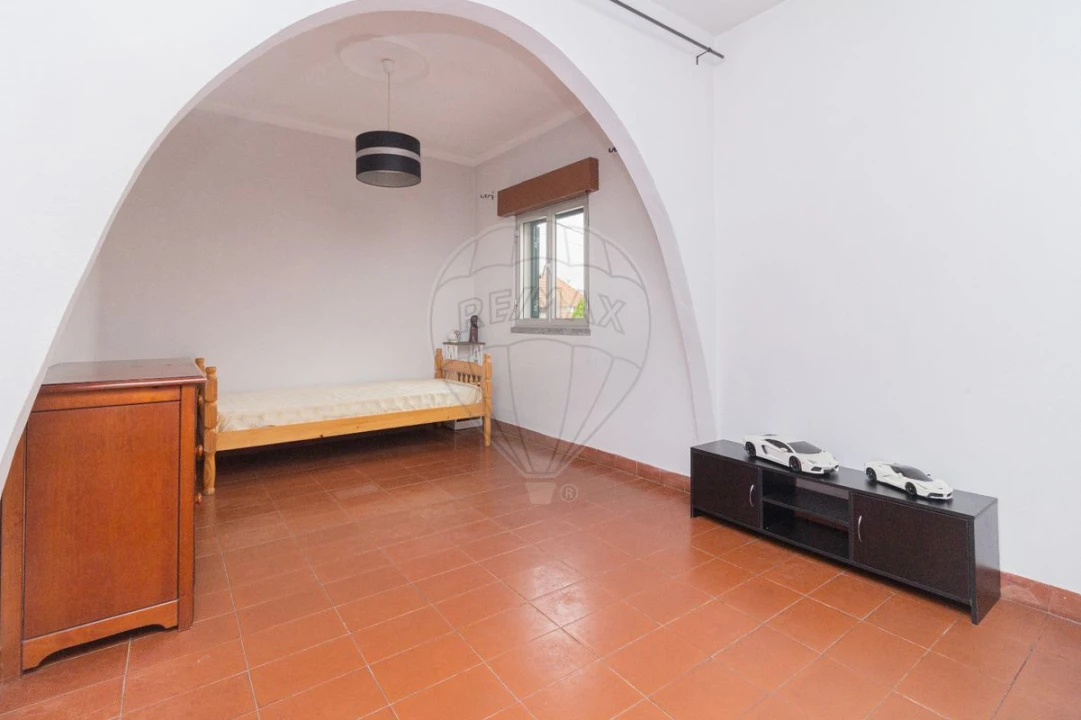 Moradia T4 para Venda em Seiça Foto 12