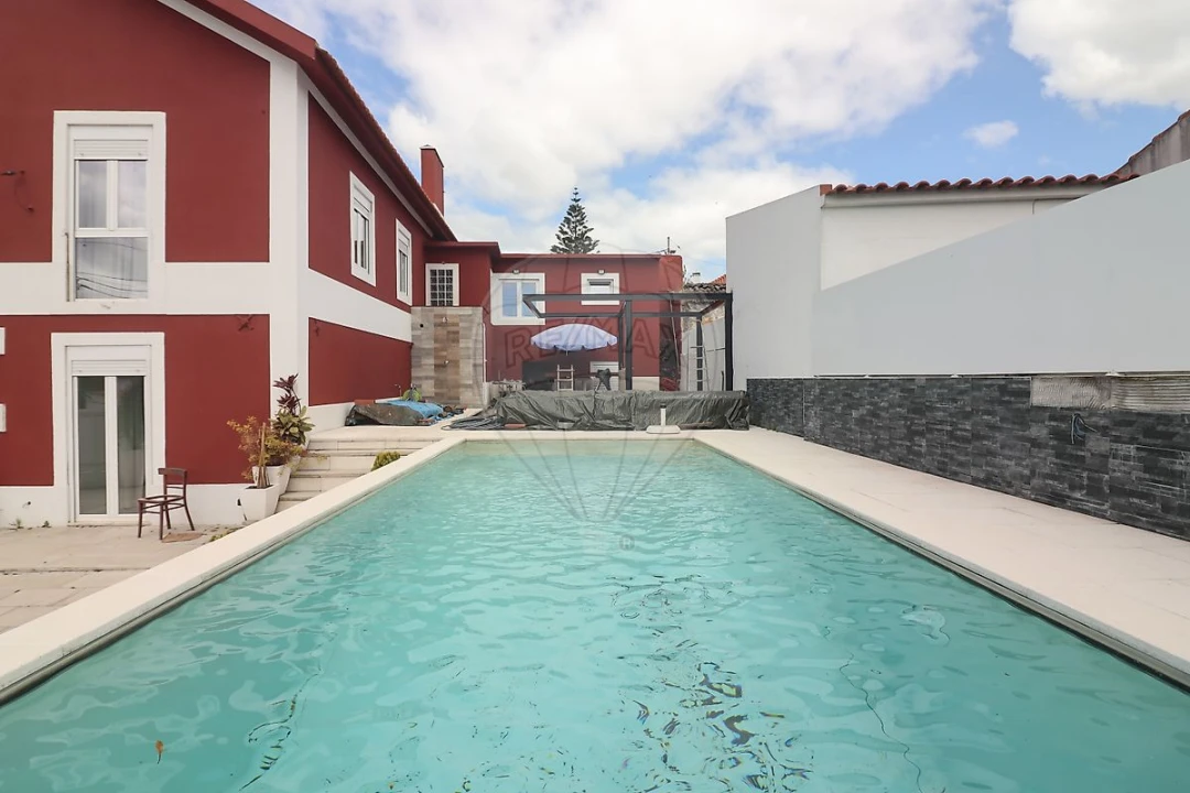 Moradia T5 para Venda em Carregado e Cadafais Foto 41