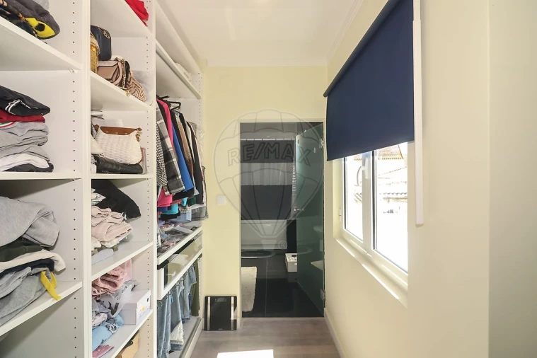 Moradia T5 para Venda em Carregado e Cadafais Foto 23