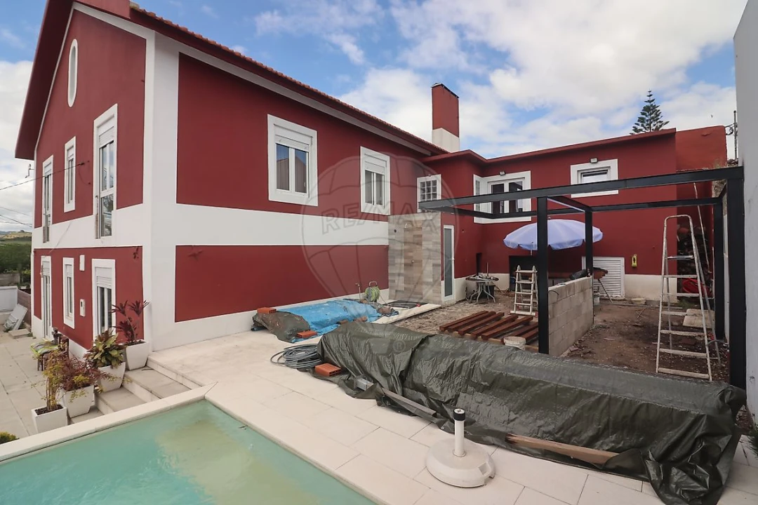 Moradia T5 para Venda em Carregado e Cadafais Foto 44