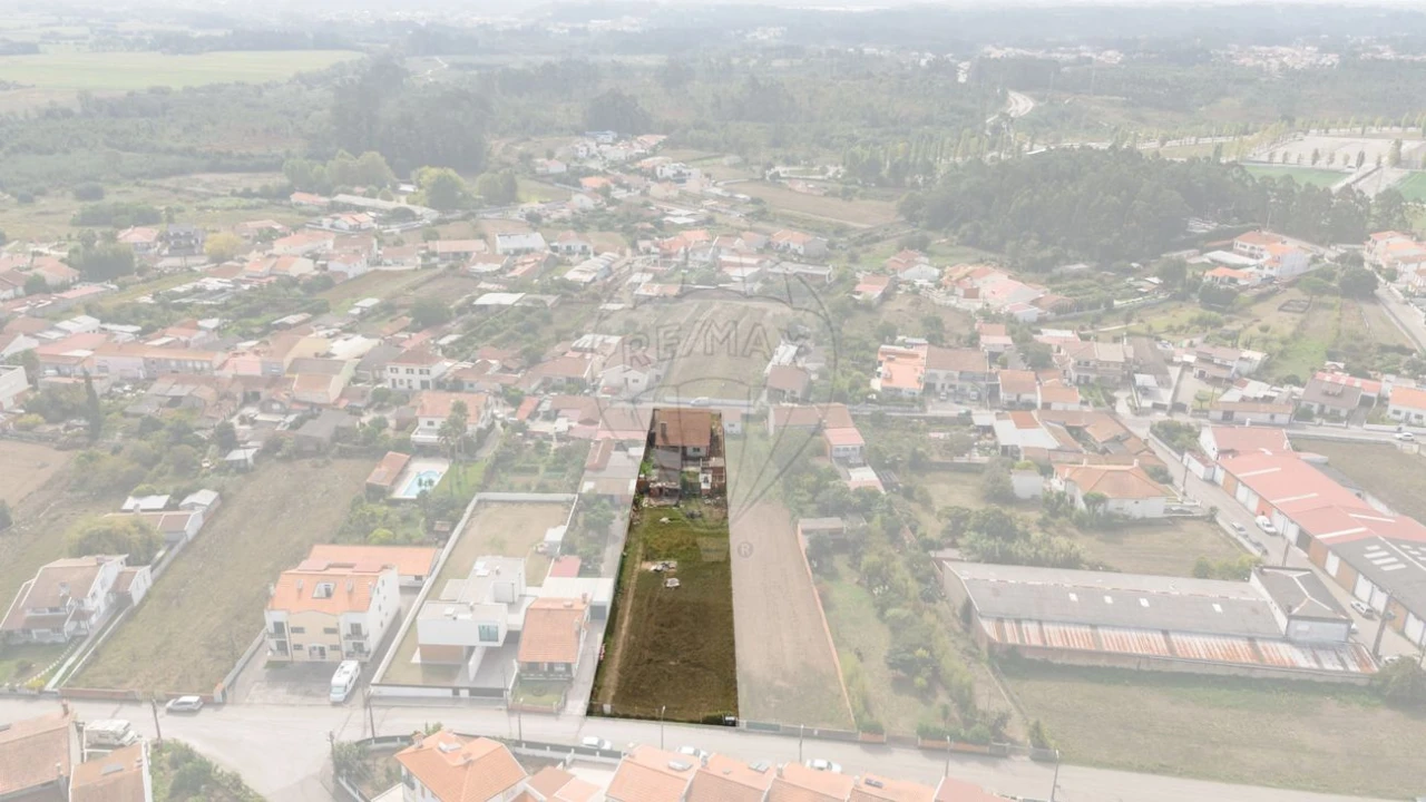Moradia T4 para Venda em Esgueira Foto 32