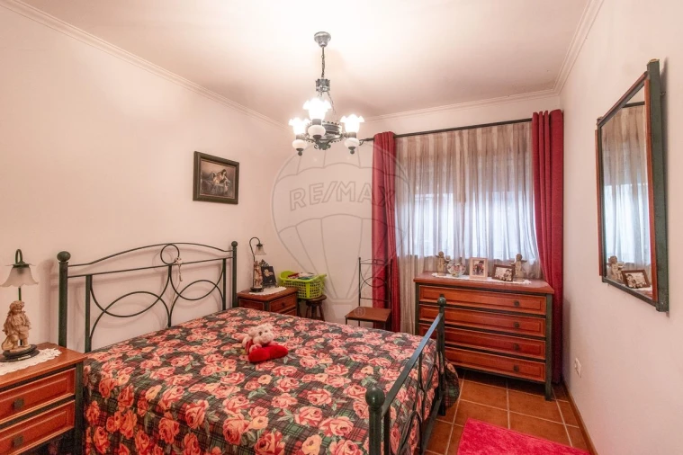 Moradia T4 para Venda em Gafanha da Nazaré Foto 9