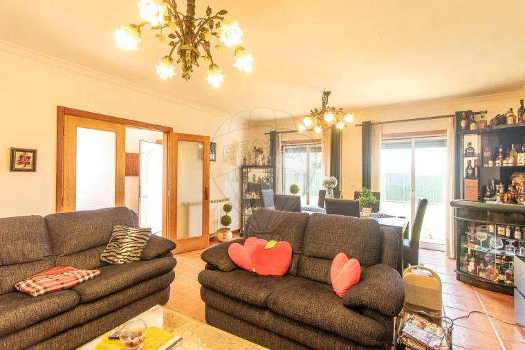 Moradia T4 para Venda em Gafanha da Nazaré Foto 2