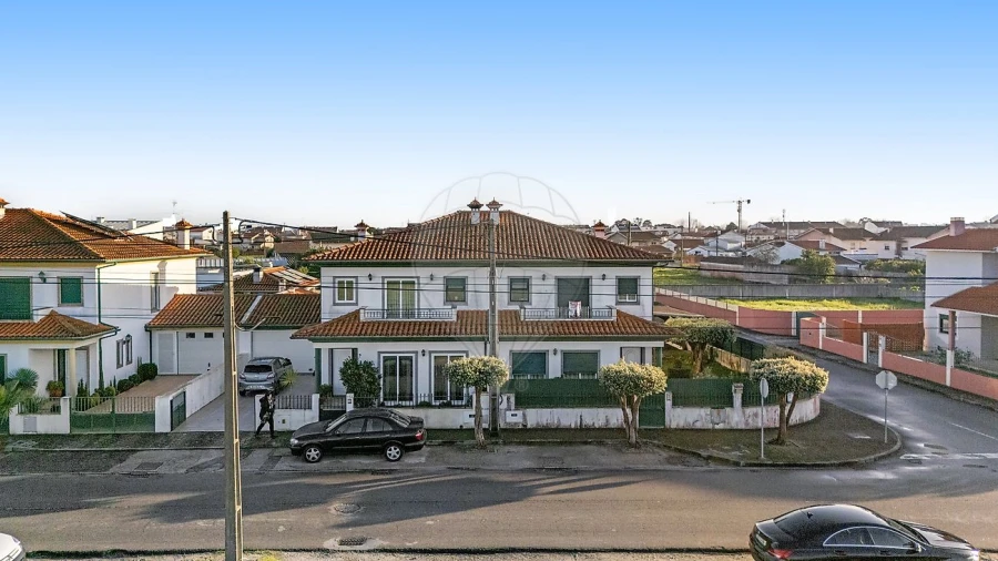 Moradia T4 para Venda em Gafanha da Nazaré Foto 2