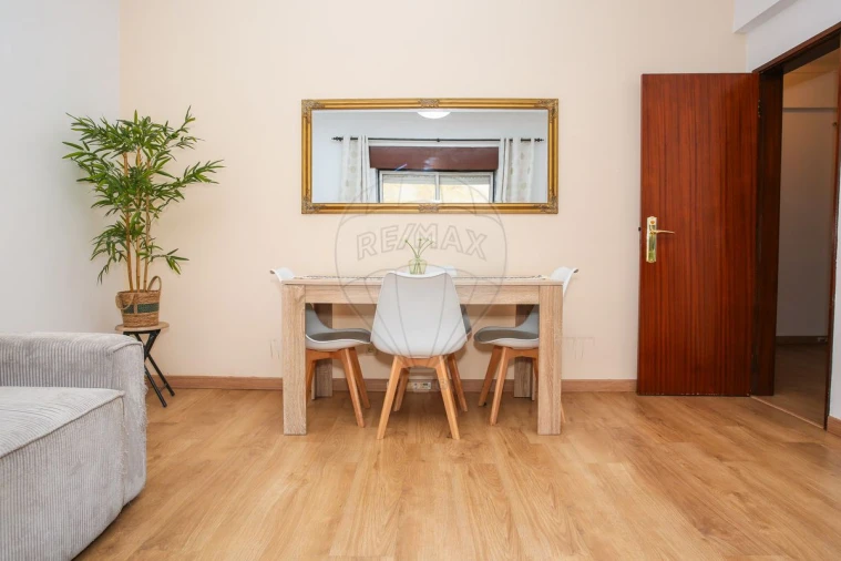 Apartamento T2 para Venda em Cartaxo e Vale da Pinta Foto 4