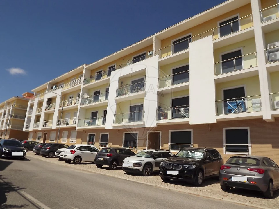 Apartamento T4 para Venda em Pinhal Novo Foto 2