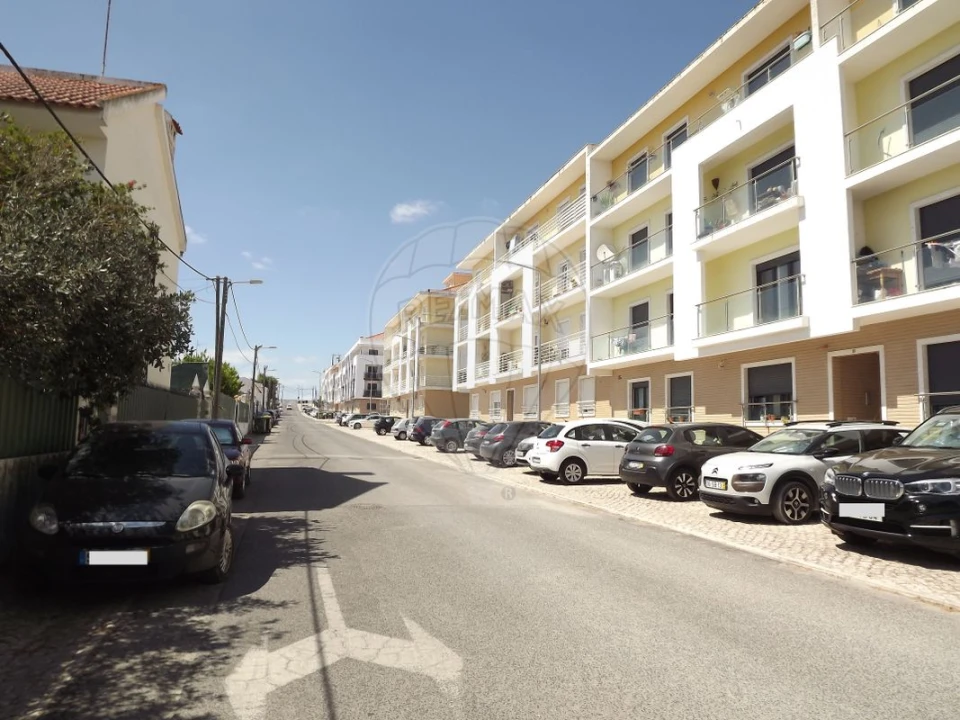 Apartamento T4 para Venda em Pinhal Novo Foto 7