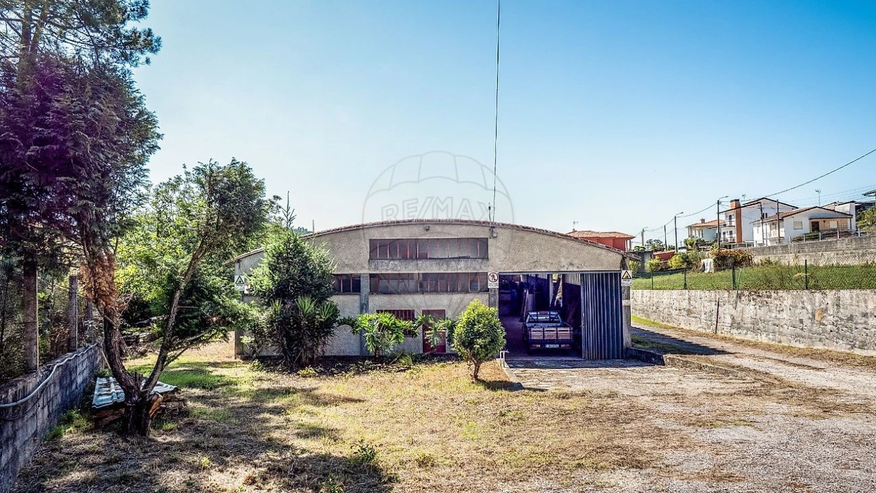 Armazém para Venda em Covelas Foto 20