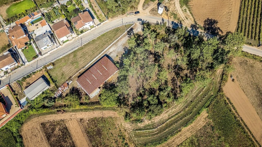 Armazém para Venda em Covelas Foto 25