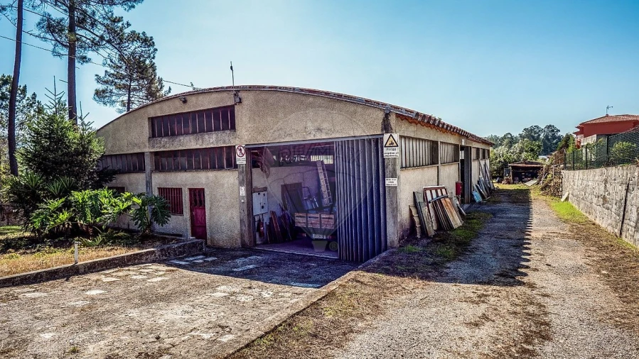 Armazém para Venda em Covelas Foto 7