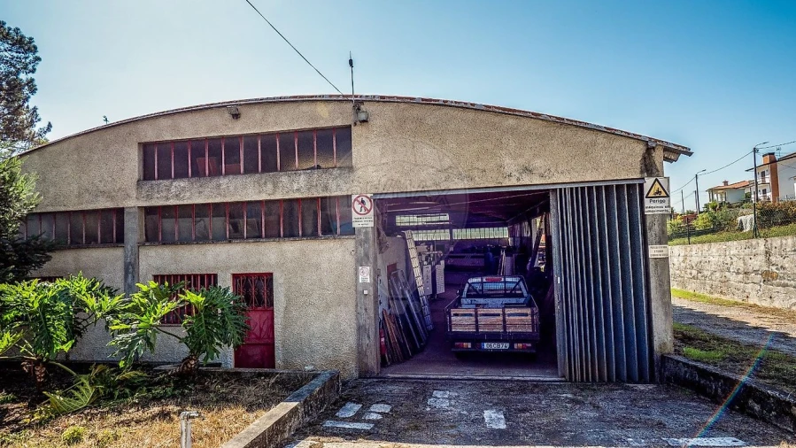 Armazém para Venda em Covelas Foto 21