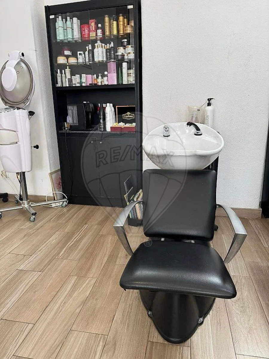 Negócio para Venda em Alvalade Foto 4