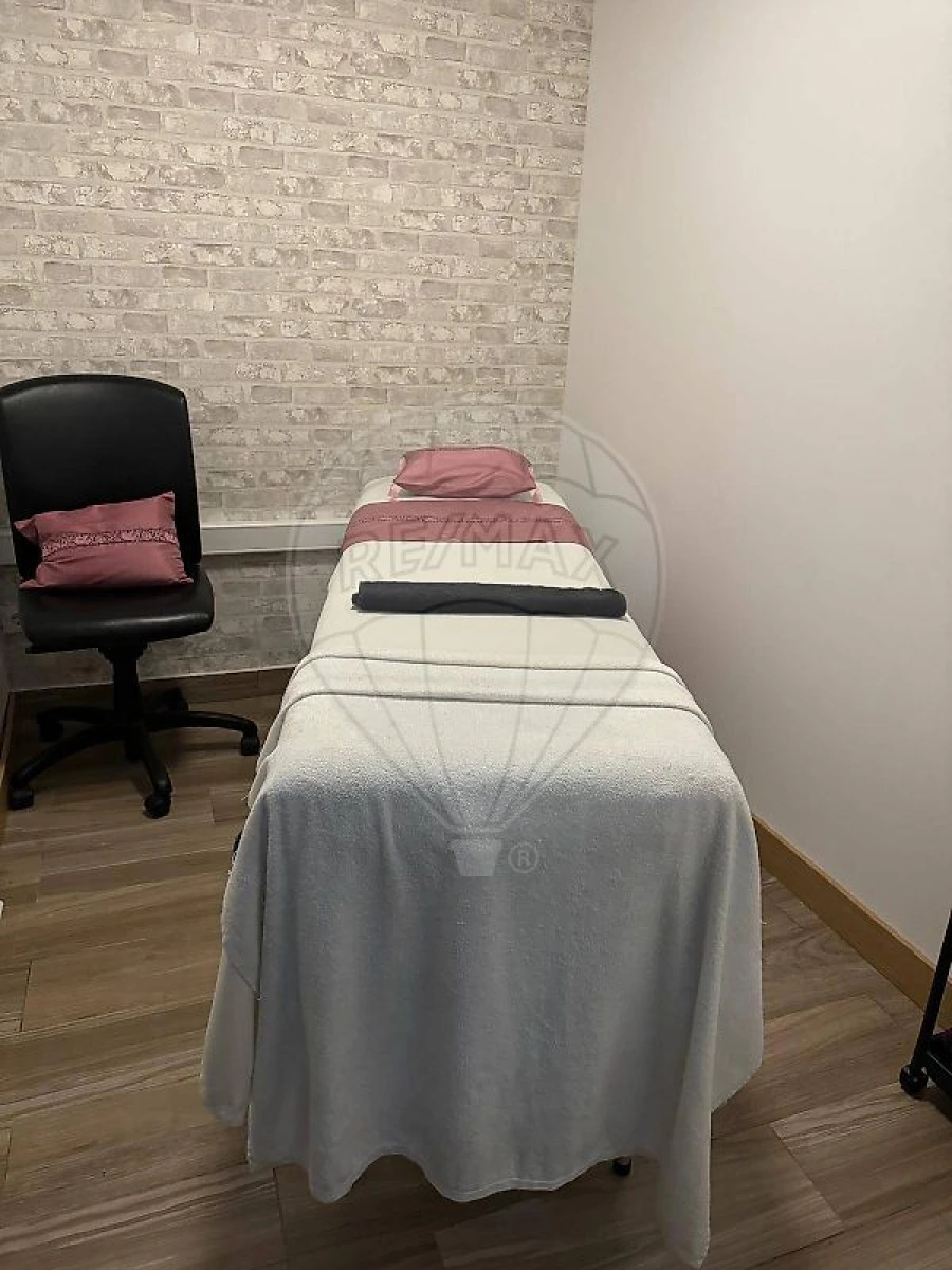 Negócio para Venda em Alvalade Foto 13