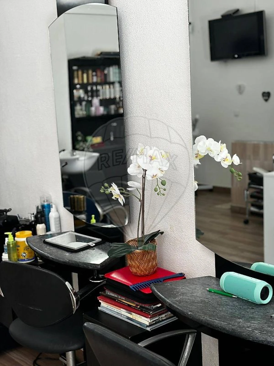 Negócio para Venda em Alvalade Foto 8