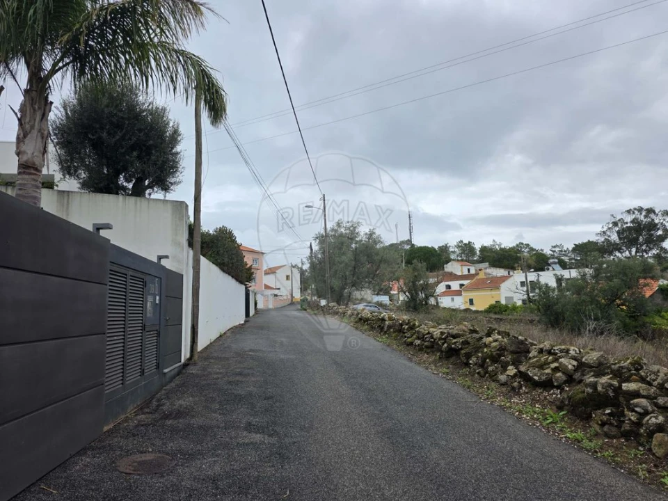 Moradia T5 para Venda em Almargem do Bispo, Pêro Pinheiro e Montelavar Foto 11