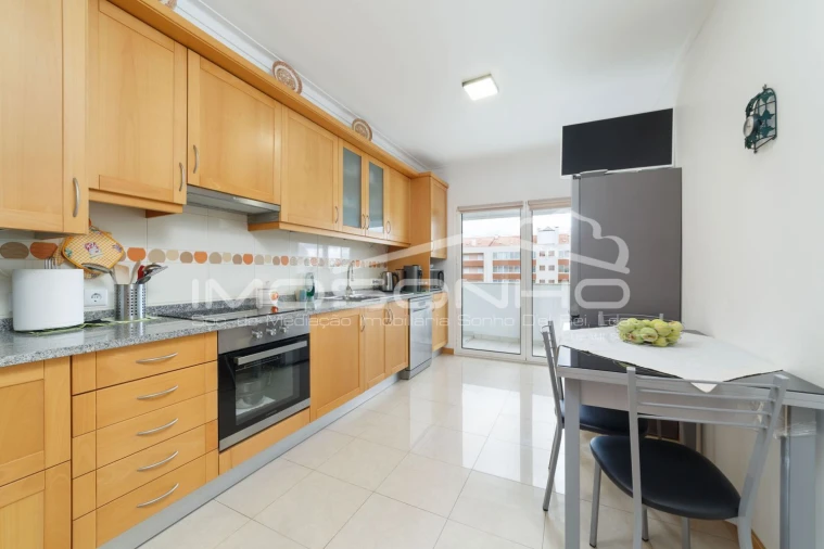 Apartamento T3 para Venda em Marinha Grande Foto 10