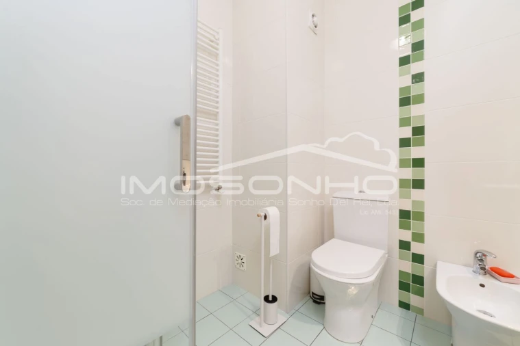 Apartamento T3 para Venda em Marinha Grande Foto 15