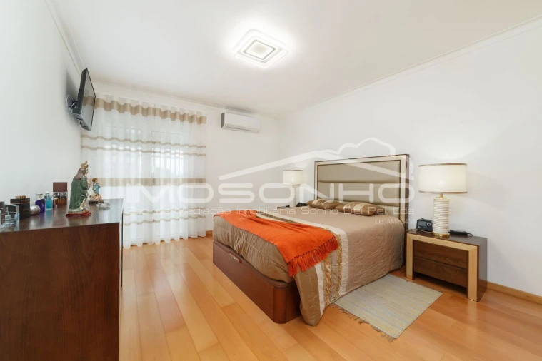 Apartamento T3 para Venda em Marinha Grande Foto 22