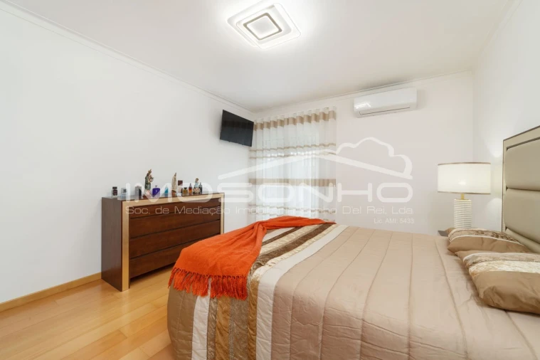 Apartamento T3 para Venda em Marinha Grande Foto 23