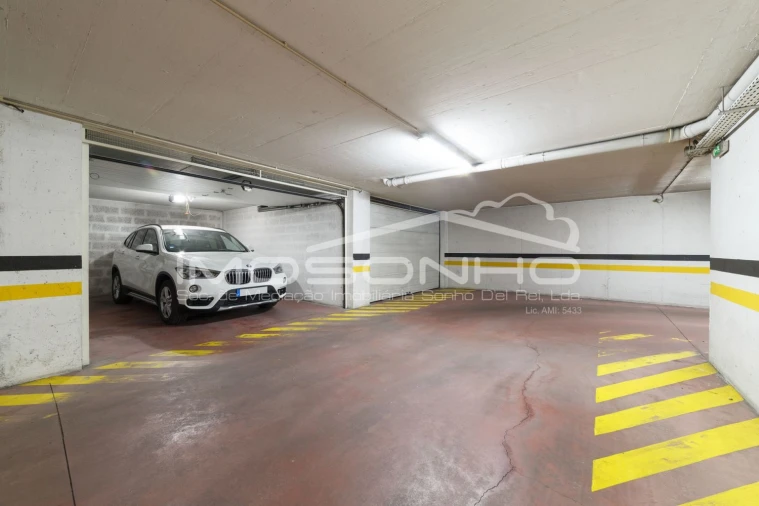 Apartamento T3 para Venda em Marinha Grande Foto 34