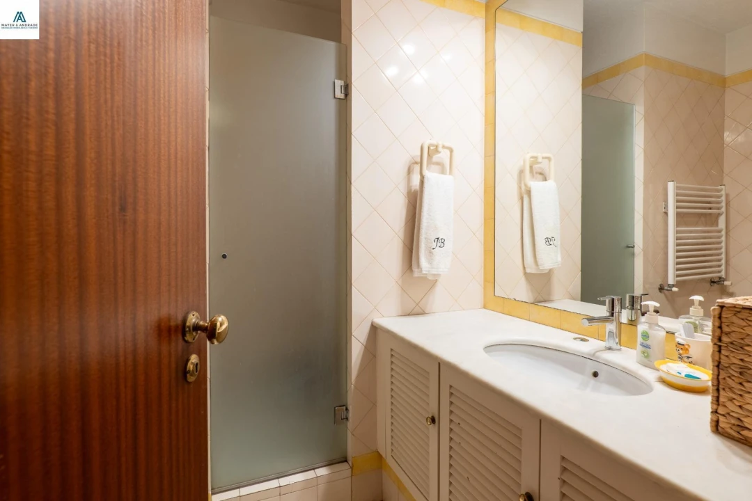Apartamento T5 para Venda em Santa Marinha e São Pedro da Afurada Foto 18