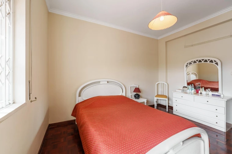 Moradia T8 para Venda em Cacém e São Marcos Foto 31