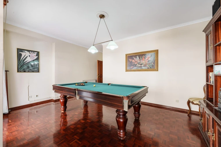 Moradia T8 para Venda em Cacém e São Marcos Foto 41