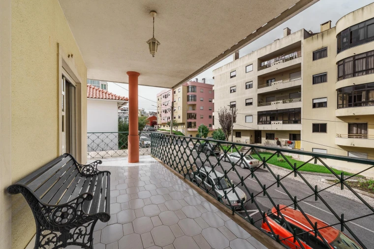 Moradia T8 para Venda em Cacém e São Marcos Foto 43