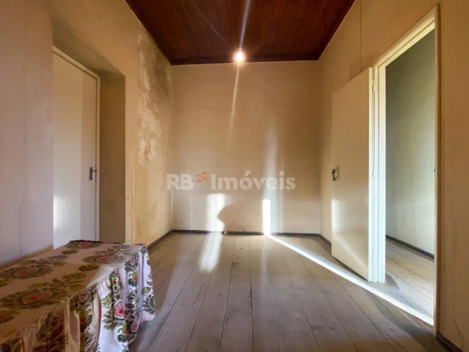 Moradia T5 para Venda em Olaia e Paço Foto 28