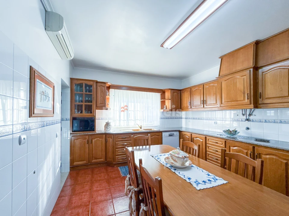 Moradia T4 para Venda em Madalena e Beselga Foto 19